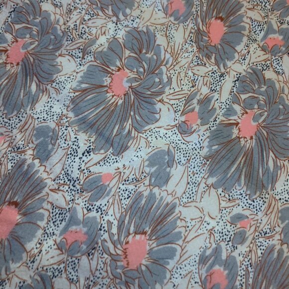 Anthropologie Hair Scarf Scrunchie Gray Pink Floral Pattern - Picture 4 of 11